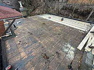 Flat roof deck inspection — Toronto